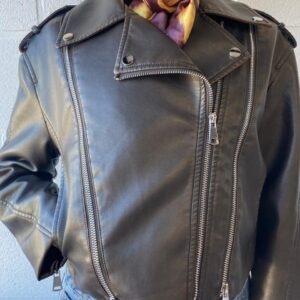 Campera Naomi - Eco cuero 🤎