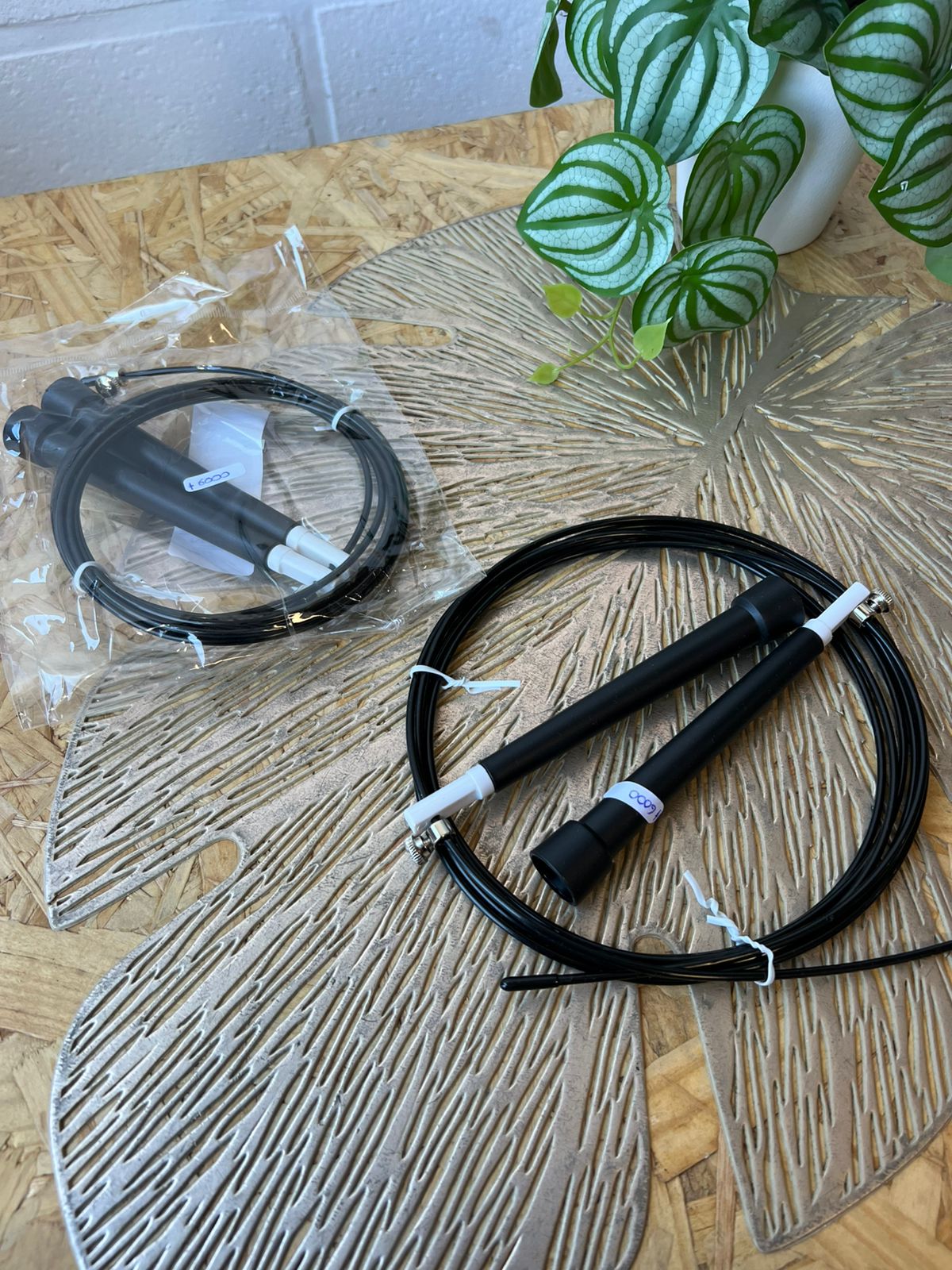 Soga de Saltar de Alta Velocidad Regulable (Speed Rope)