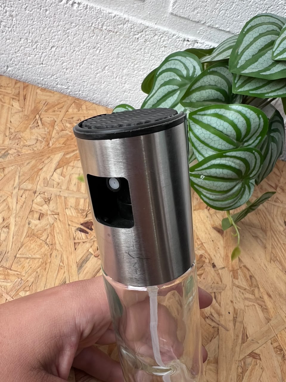 Pulverizador Spray para Aceite y Vinagre de Vidrio y Acero - Imagen 3